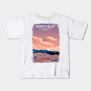 Death Valley Vintage Minimal National Park Travel Poster Kids T-Shirt